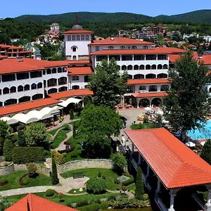 Semesteranläggning (resort) Helena Park - Ultra