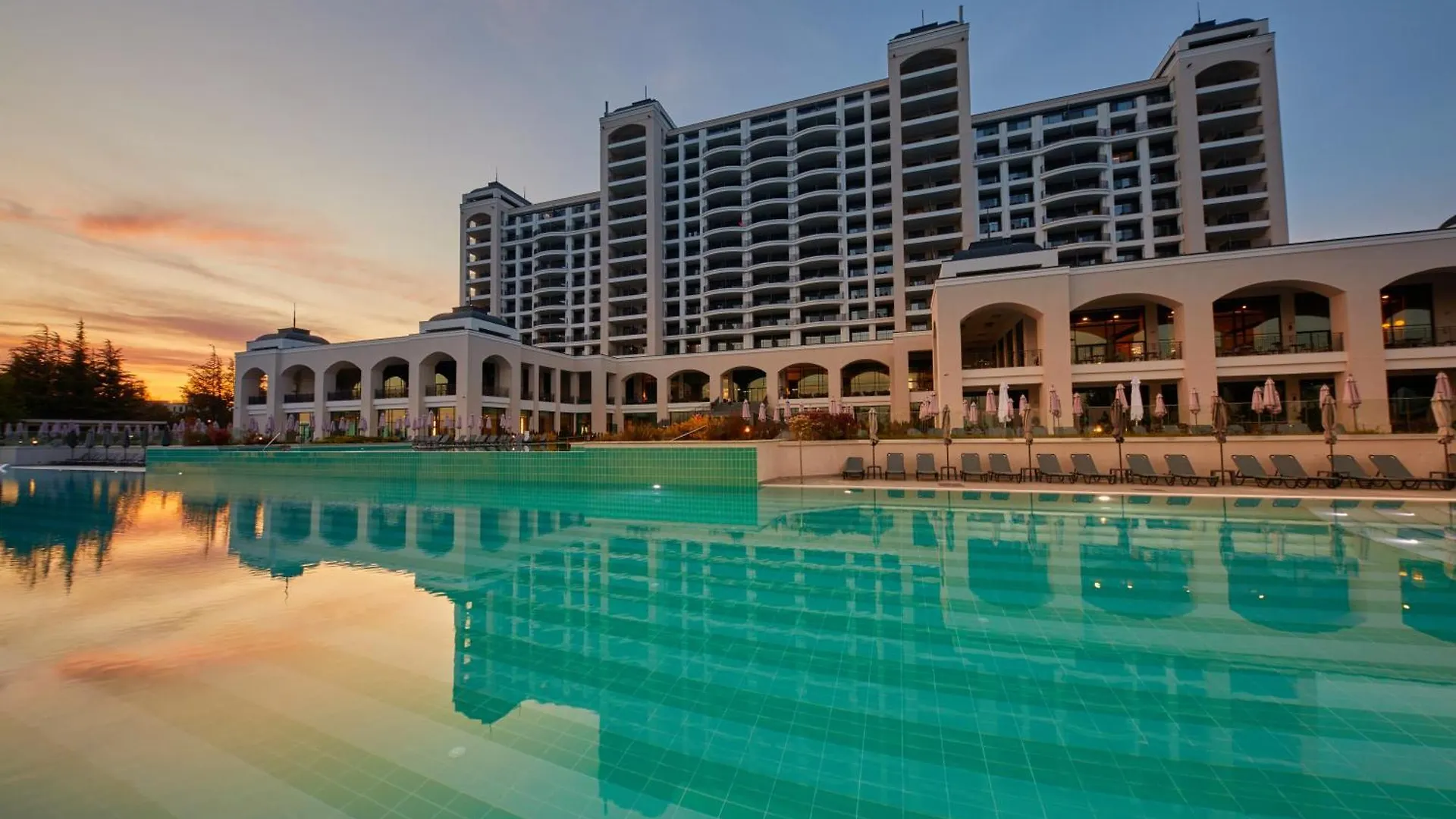 Hotel Secrets Sunny Beach Resort & Spa (Adults Only)